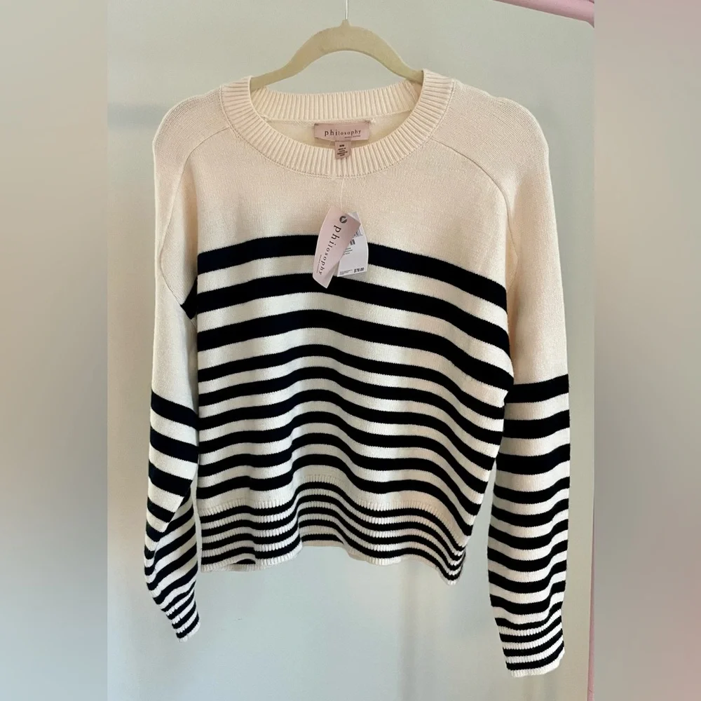 Philosophy Women's Cream and Black Striped Sweater - Picture 2 of 5